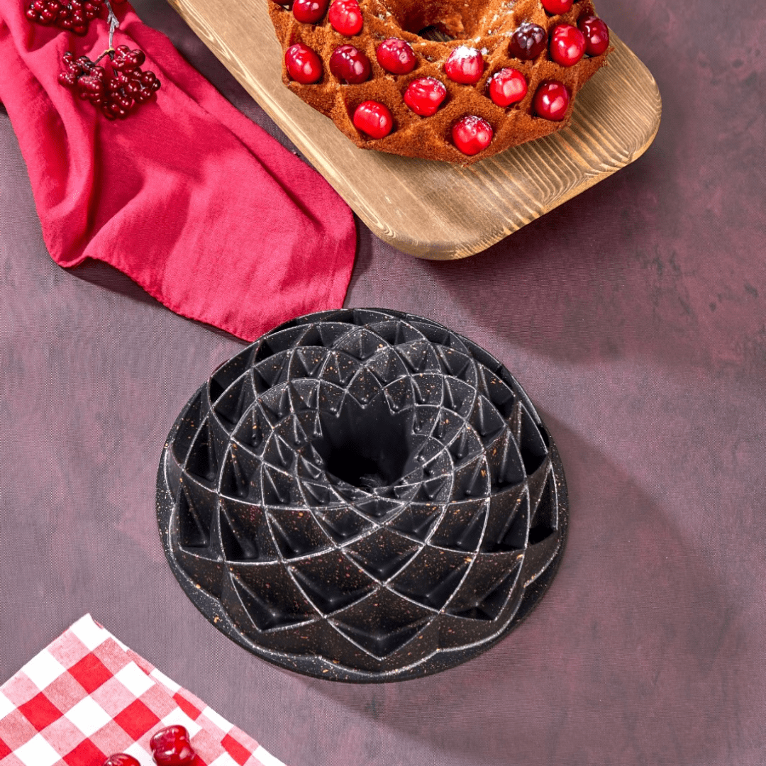 Cooker Elegance Döküm Granit Kek Kalıbı Siyah Cooker Elegance Döküm Granit Kek Kalıbı Siyah