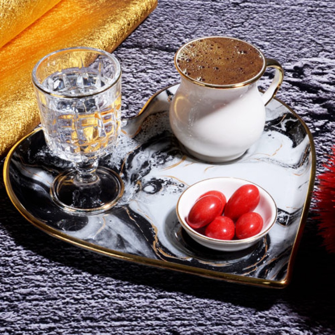 Kalp Keyiflik Kahve Sunum Seti Kalp Keyiflik Kahve Sunum Seti